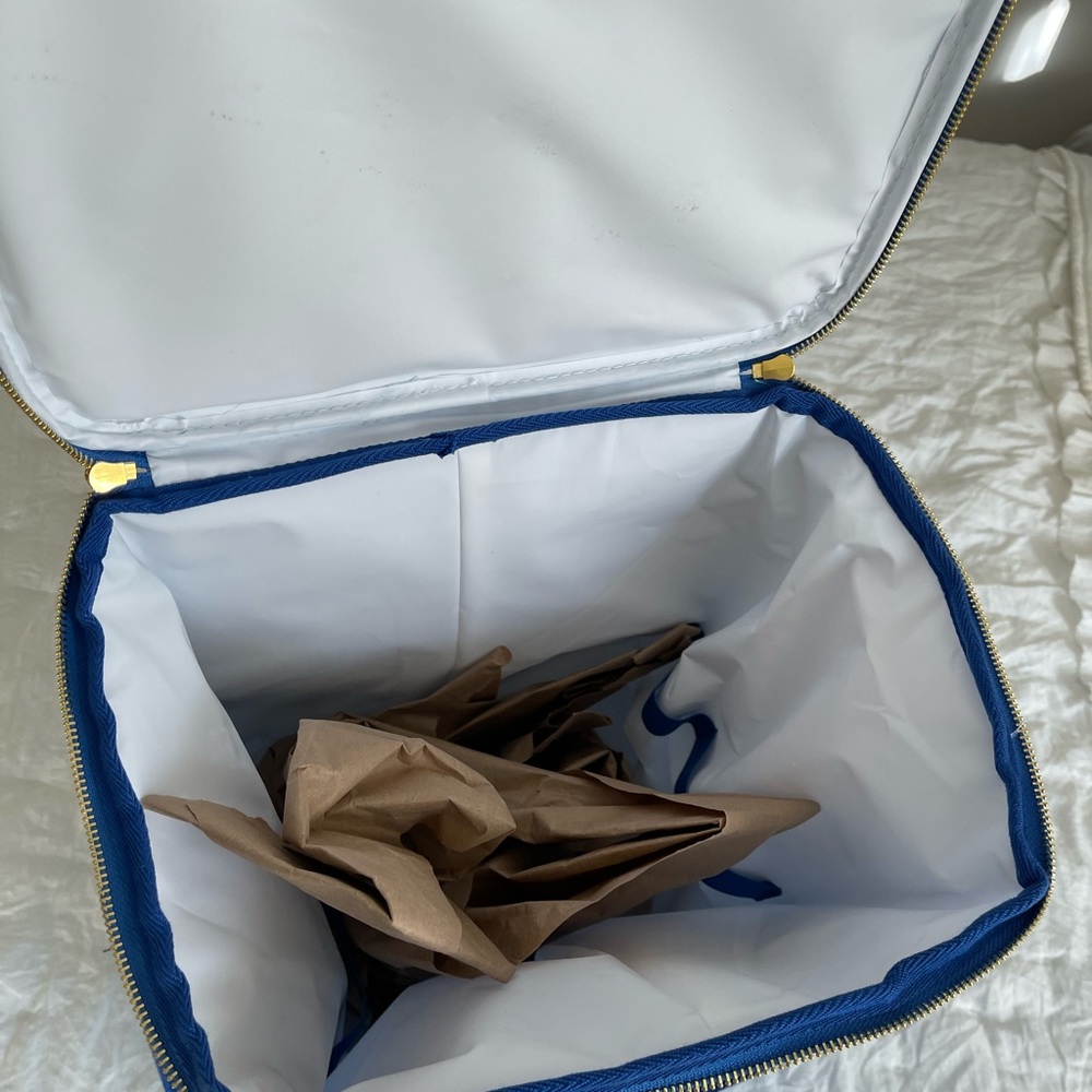 Lily Pulitzer High Manetenance Cooler - Picture 6 of 7